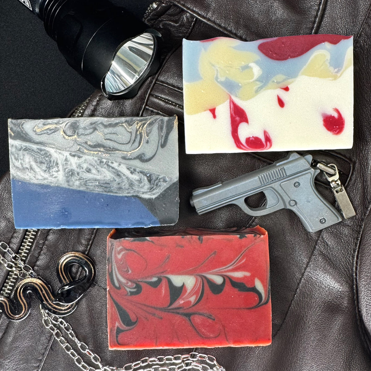 RESIDENT EVIL TRIO (pre-order)