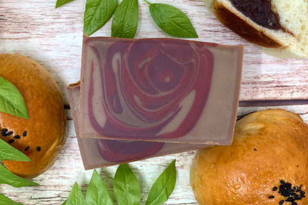 RED BEAN BUN (dog bakery soap)